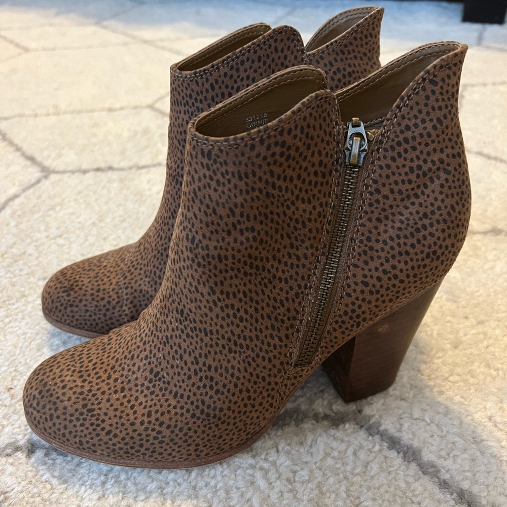 Leopard print suede booties